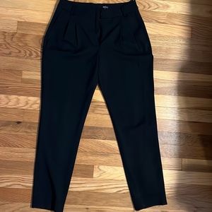 Black pants from Raoul. Size US 2, UK 6, FR 34.